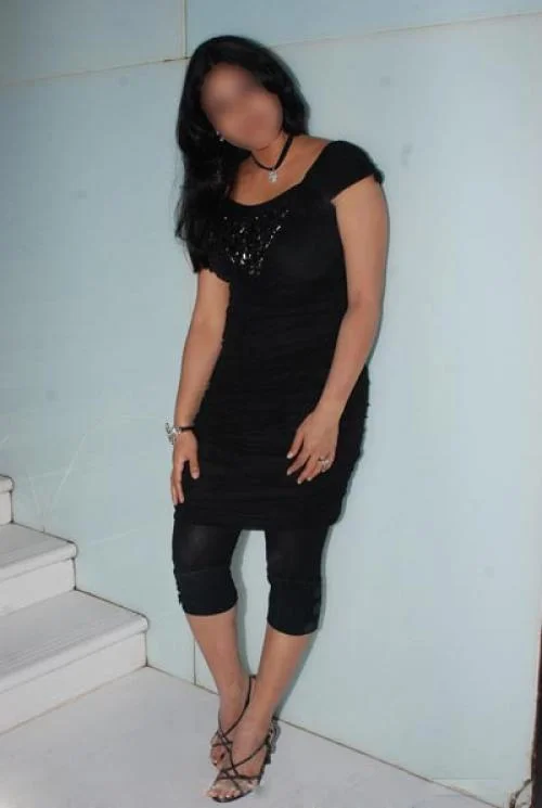 Call Girls Shella Bholaganj